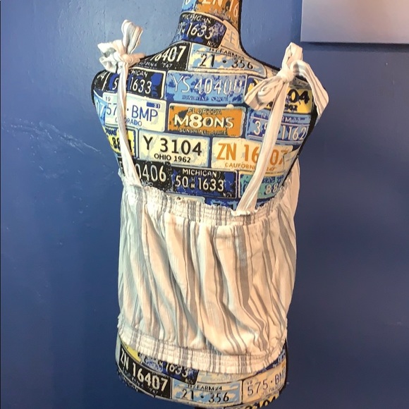 Universal Threads Tank Top Small - Picture 3 of 5